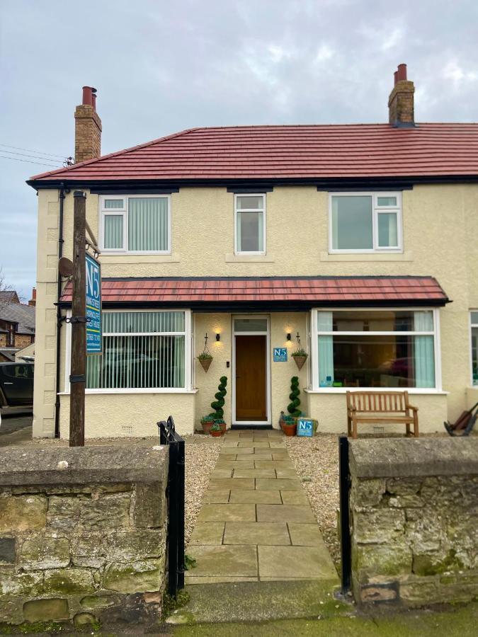 Horncliffe Room Only Accommodation Seahouses Bagian luar foto