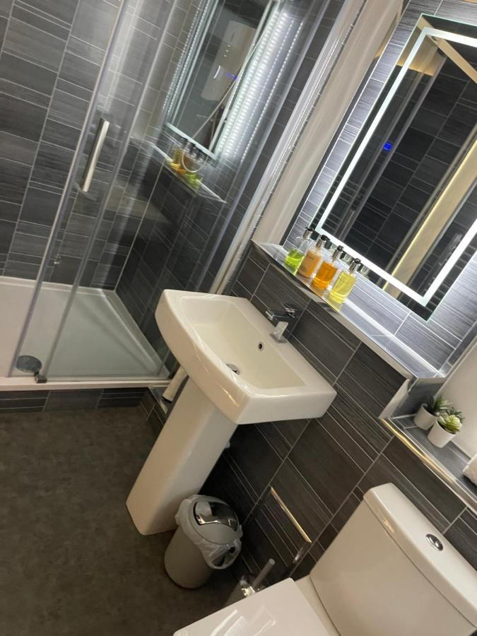 Horncliffe Room Only Accommodation Seahouses Bagian luar foto